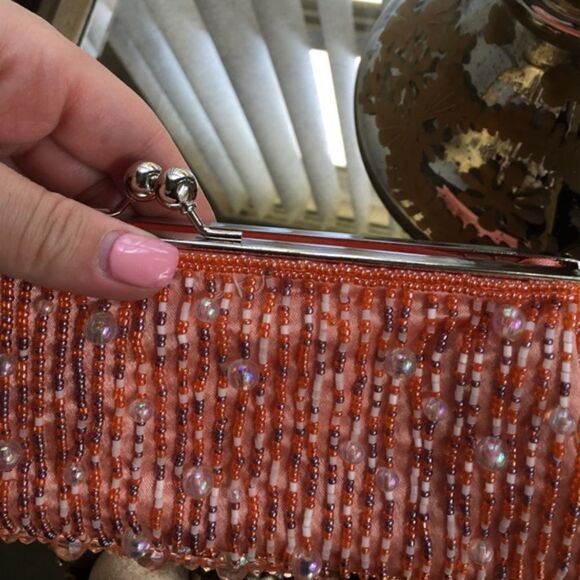 🎉1 hr sale🎉Rampage Clutch 🎁 - Picture 4 of 4